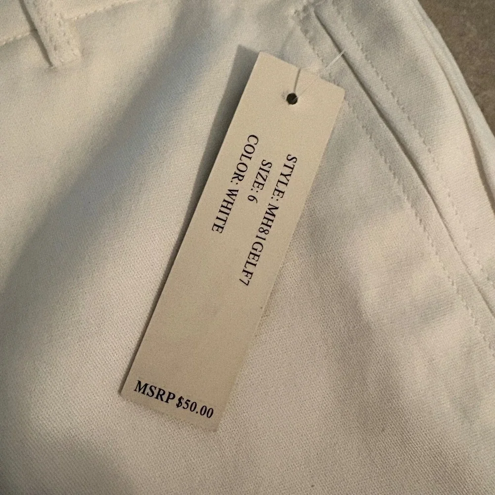 NWT Larry‎ Levine White Stretch Mid-Thigh Bermuda Cotton Shorts (Women's 6) - Picture 4 of 6